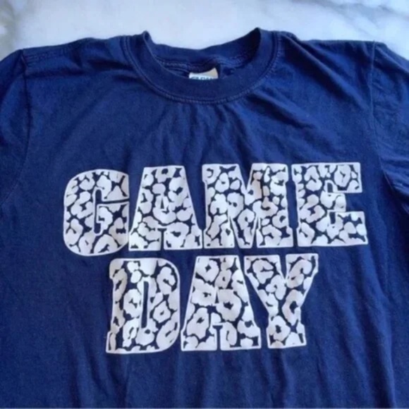 Game Day Leopard Print Navy Blue Graphic Tee - Picture 1 of 6
